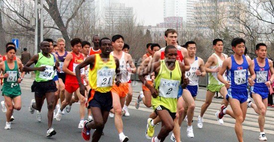 為什么要邀請外籍馬拉松選手